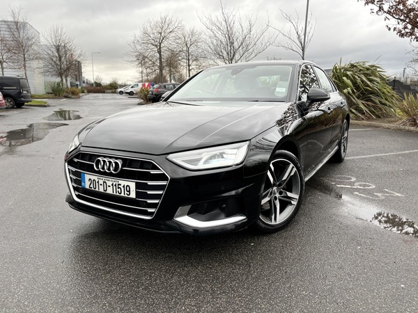 A4 2.0 TDI 30 ~ S Tronic Se Automatic.