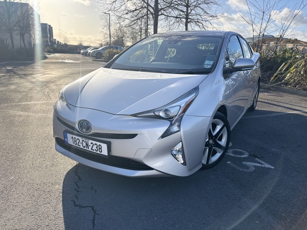 Prius Hybrid ~ Luxury Edition ~