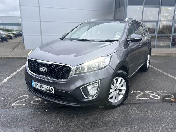 Sorento EX ~ Seven Seater ~ 