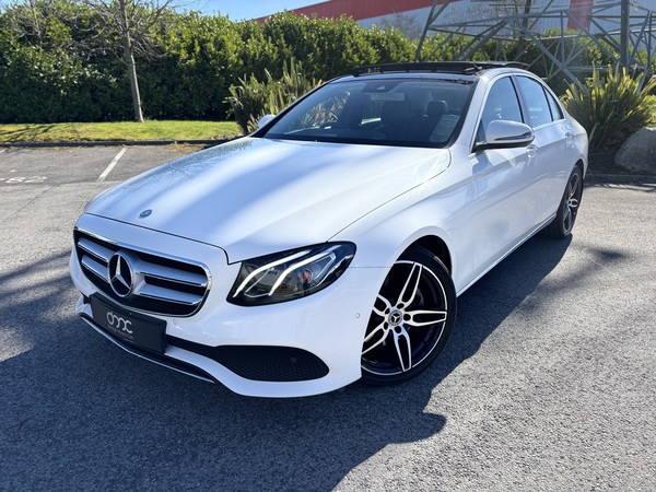 Benz E220 CDI ~ AMG Premium Plus Pack. 