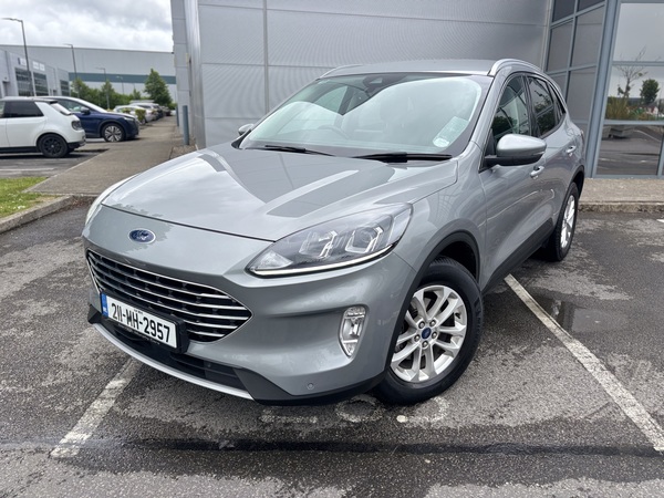 Kuga 20 Dsl ~ Eco Boost Hybrid ~ Titanium Edition 