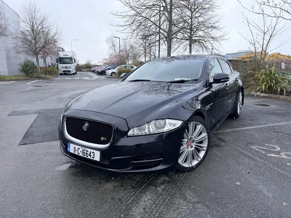 XJ 3.0D Automatic 
