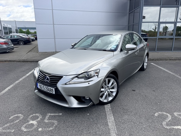 Lexus IS300 H 2.5 Petrol Hybrid  - 2016