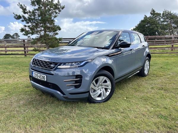 Range Rover Evoque R~Dynamic Edition.