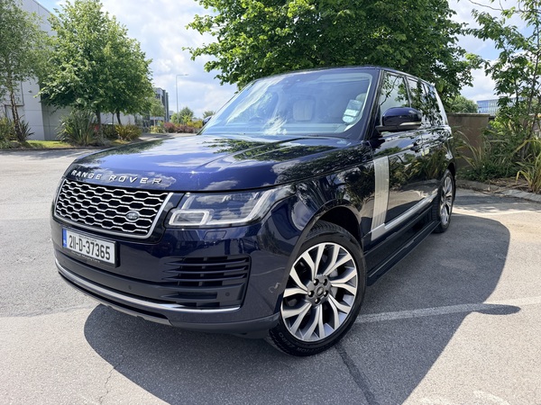 Range Rover Vogue 3.0D TDV6 ~ Westminster Edition.